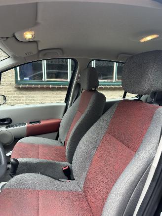 Renault Modus  picture 8