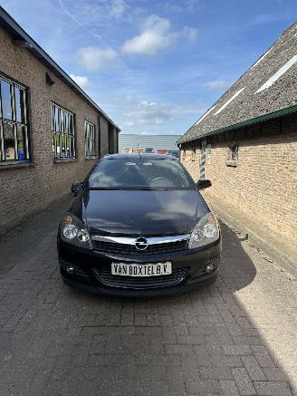 Opel Astra Opel Astra TwinTop 1.8 Cosmo picture 2