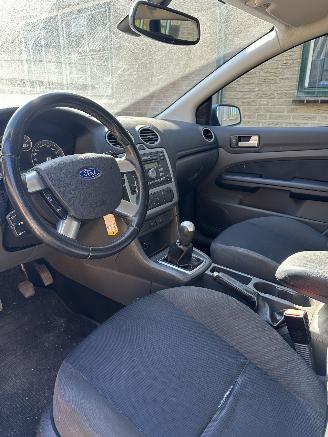 Ford Focus Ford Focus Wagon 1.6-16V Futura picture 7