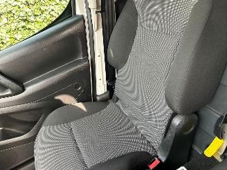 Peugeot Partner GERESERVEERD!!!120 1.6 BlueHDi 100 L1 Première picture 19