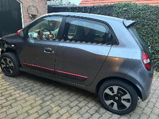 Renault Twingo 1.0 SCe Collection picture 10