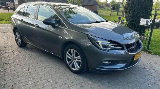 Opel Astra SPORTS TOURER 1.4 Online Edition picture 6