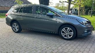 Opel Astra SPORTS TOURER 1.4 Online Edition picture 14