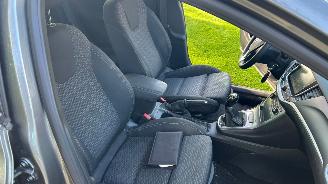 Opel Astra SPORTS TOURER 1.4 Online Edition picture 10