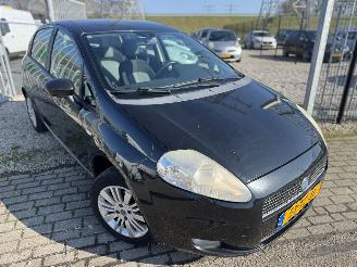 Fiat Punto 1.4 Dynamic picture 2
