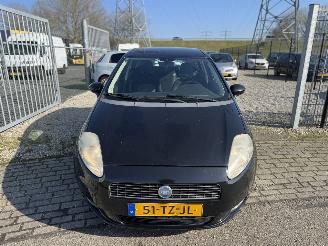 Fiat Punto 1.4 Dynamic picture 4