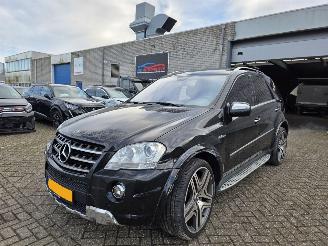 Schadeauto Mercedes ML 63 AMG Facelift Sch.Dak Camera Navi Luchtver. Memory Stoelkoeling Stoelverw. Trekhaak 375KW/510PK 2006/11