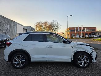Volkswagen T-Roc 1.5 TSI R-Line DSG Virtual Navi IQ-Light Sport-Mode Massage Camera Sfeerverl. Stoelverw. Trekhaak Ecc Acc 110KW / 150PK picture 5