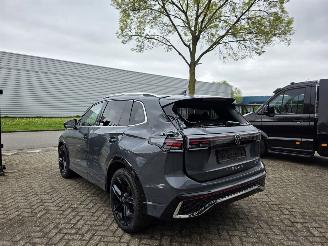 Volkswagen Tiguan Tiguan R-Line 1.5eTSI ProMax-Navi Head-Up Keyless IQ-Light 360View Massage Sfeerverl. Acc Lane-Assist Trekhaak 110KW / 150PK picture 3