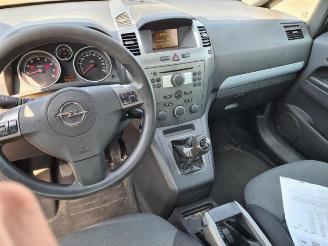 Opel Zafira Zafira (M75), MPV, 2005 / 2015 2.2 16V Direct Ecotec picture 6