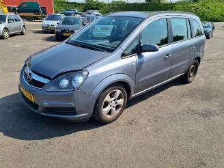 Sloopauto Opel Zafira Zafira (M75), MPV, 2005 / 2015 2.2 16V Direct Ecotec 2005/10