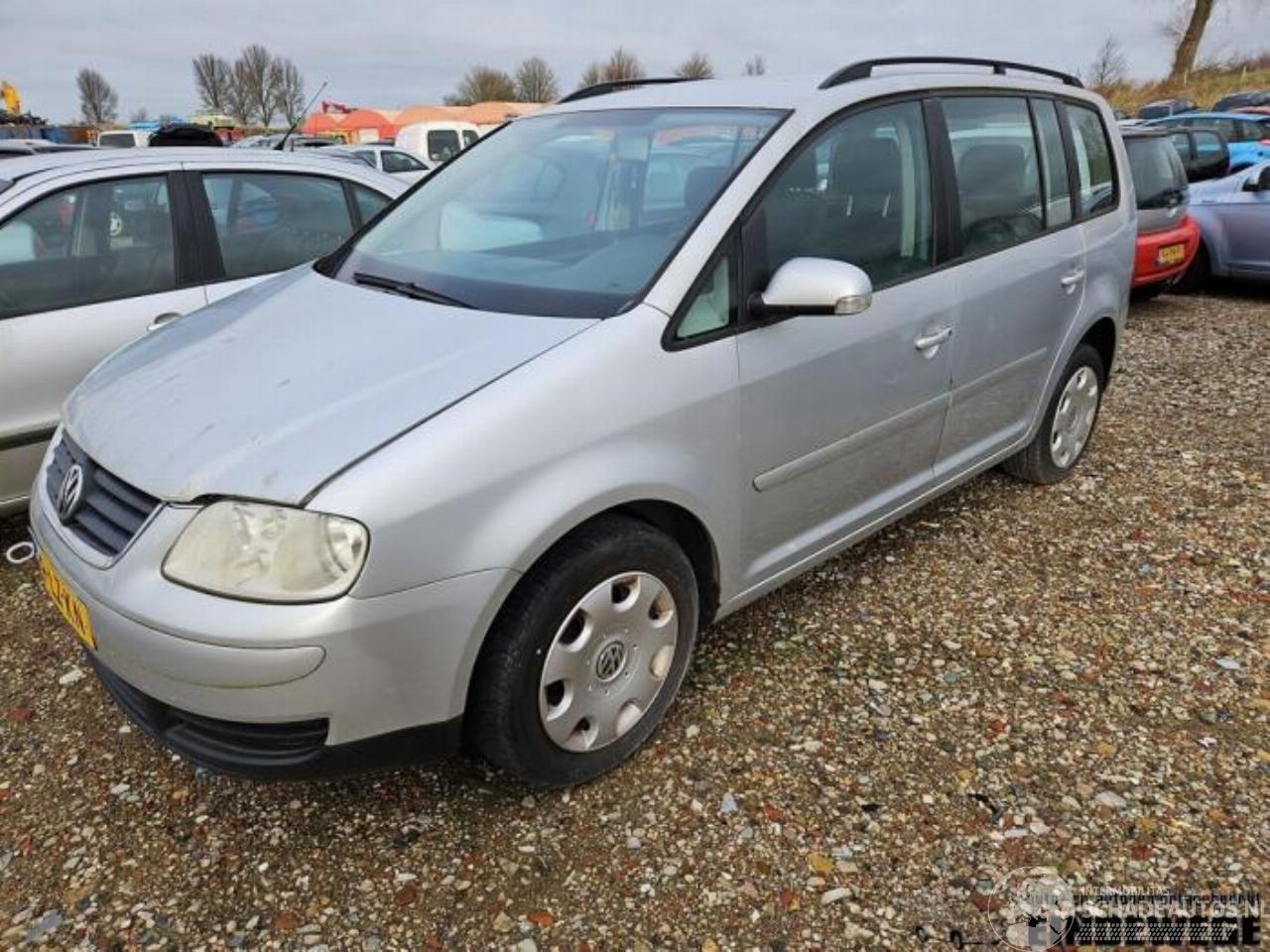 Volkswagen Touran Touran (1T1/T2), MPV, 2003 / 2010 1.6 FSI 16V