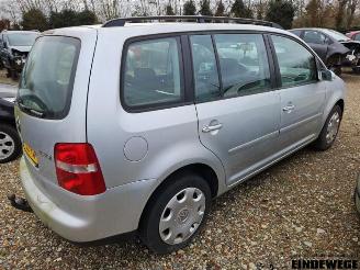 Volkswagen Touran Touran (1T1/T2), MPV, 2003 / 2010 1.6 FSI 16V picture 3
