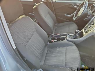 Opel Astra Astra J Sports Tourer (PD8/PE8/PF8), Combi, 2010 / 2015 1.7 CDTi 16V picture 6