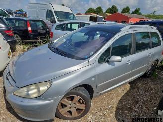 Uttjänta bilar auto Peugeot 307 307 SW (3H), Combi, 2002 / 2008 2.0 16V 2003