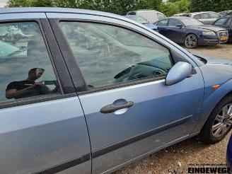 Ford Focus Focus 1, Hatchback, 1998 / 2004 1.6 16V picture 11