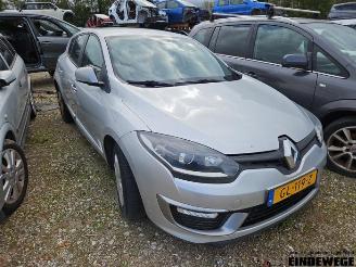 Purkuautot passenger cars Renault Mégane Megane III Berline (BZ), Hatchback 5-drs, 2008 / 2017 1.2 16V TCE 115 2014/5