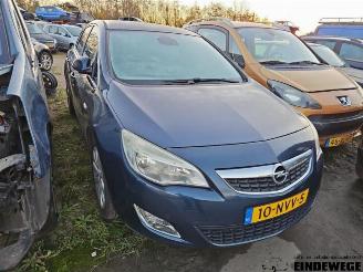 Autoverwertung Opel Astra Astra J (PC6/PD6/PE6/PF6), Hatchback 5-drs, 2009 / 2015 1.4 Turbo 16V 2010/11