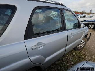 Kia Sportage Sportage (JE), Terreinwagen, 2004 / 2010 2.0 CVVT 16V 4x2 picture 11