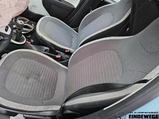 Renault Twingo Twingo III (AH), Hatchback 5-drs, 2014 / 2024 1.0 SCe 65 12V picture 4