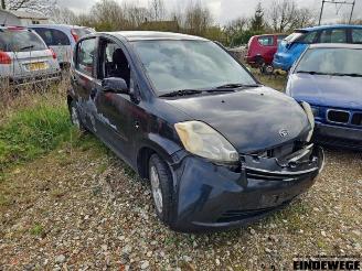 Autoverwertung Daihatsu Sirion Sirion 2 (M3), Hatchback, 2005 1.0 12V DVVT 2005/10