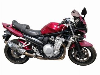 danneggiata motocicli Suzuki Bandit 1250  2007/11