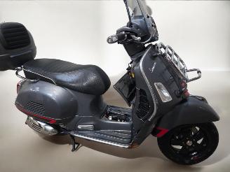 Schade scooter Piaggio  GTS 2020/7