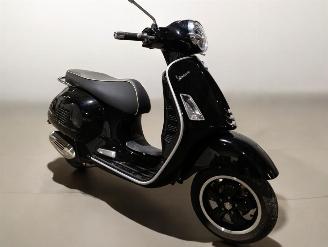 Schade scooter Piaggio  VESPA 2022/5