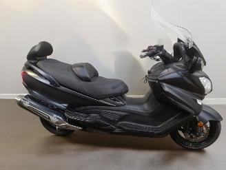 Schade scooter Suzuki  BURGMAN 2017/7