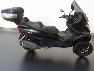 Schade scooter Piaggio  MP3 2020/12