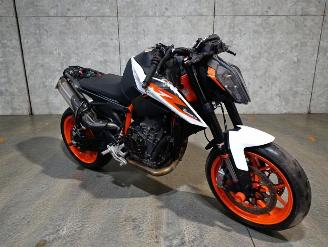 Schade motor KTM  DUKE 2020/11