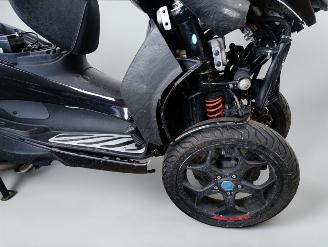 Piaggio  MP3 picture 26