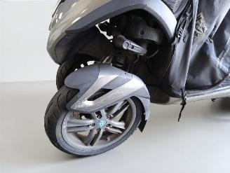 Piaggio  YOURBAN picture 16