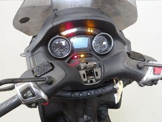 Piaggio  MP3 picture 2