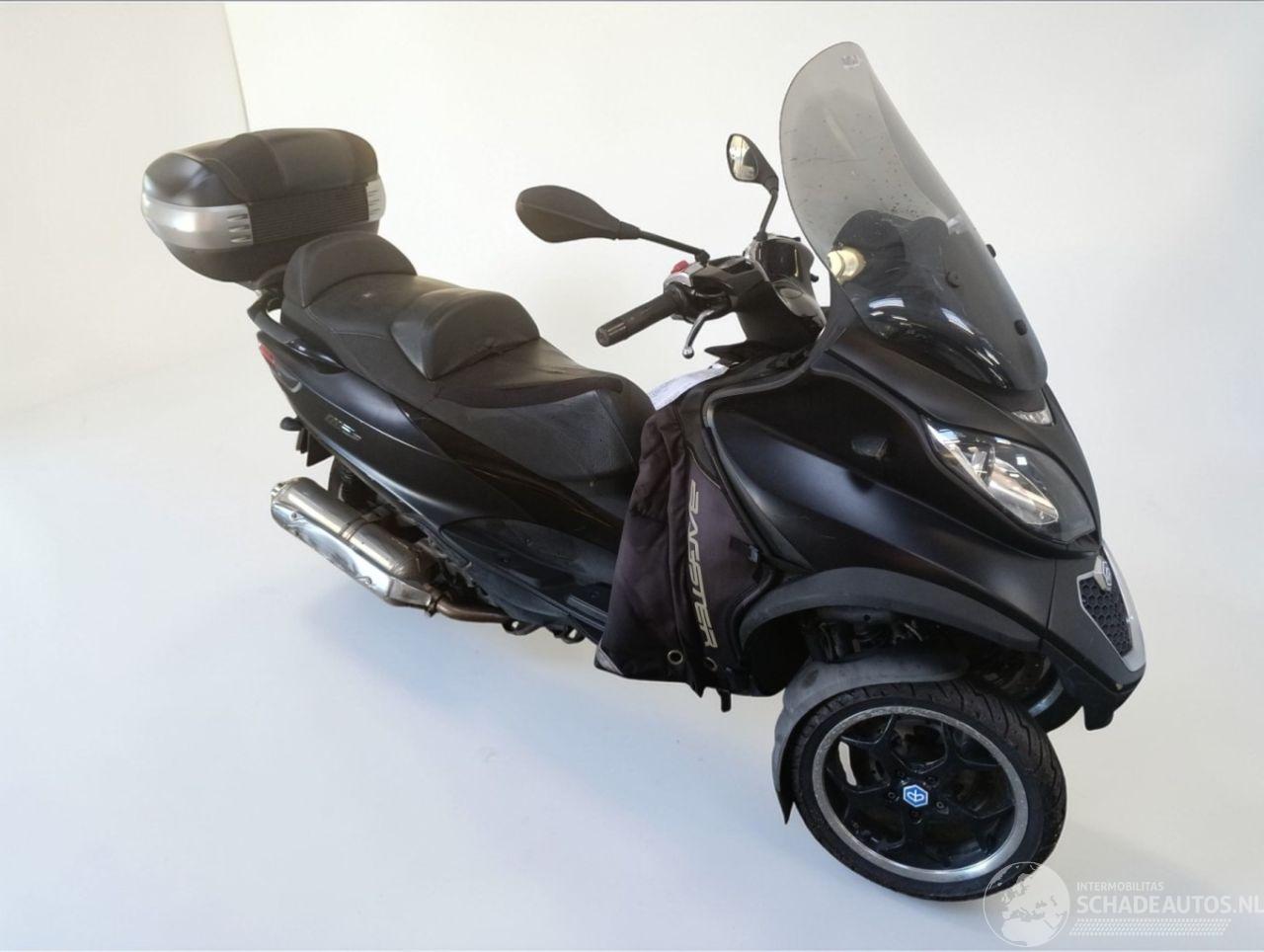 Piaggio  MP3