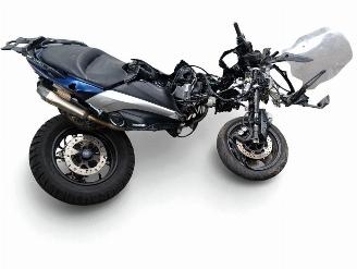 Schade scooter Yamaha  T MAX 2017/5