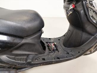 Yamaha  CYGNUS picture 4