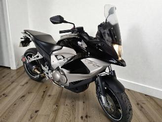 Schade motor Honda CrossRunner  2011/5