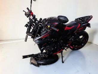 damaged motor cycles Suzuki GS 750 R 2015/4
