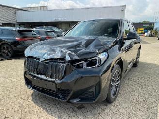 skadebil auto BMW iX1 xDrive30 M Sport *HEAD-UP - NAVI - AHK -KAM* 2023/10