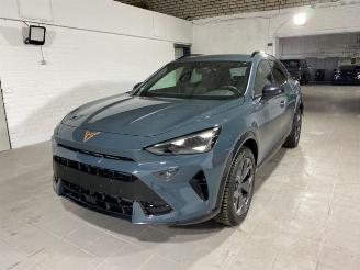 Voiture accidenté Cupra Formentor 1.5 TSI e-Hybrid 2025/4