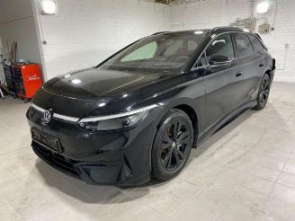 Volkswagen ID.7 Tourer Pro S Pano/HUD/H&K/360/Navi picture 2