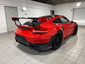 Schadeauto Porsche 911 GT2 RS Weissach SCHALENSITZE/KERAMIK/LIFT 2018/1