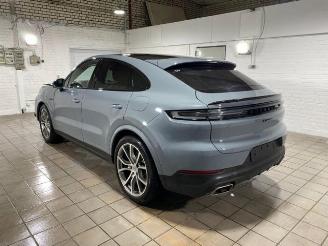 Schadeauto Porsche Cayenne E-Hybrid Coupe CHRONO/PANO/HUD/360/BOSE 2024/12