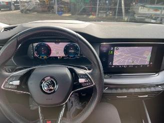 Skoda Octavia RS Combi 2.0 TDI HUD/STANDHZG/KAM/NAVI picture 15