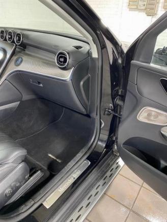 Mercedes GLC 400e 4Matic AMG Line PANO/360/AHK/NAVI picture 12