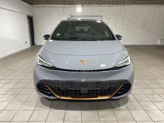 Cupra Born 170kW/82kWh NAVI/360 picture 12