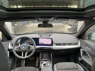 BMW iX1 eDrive20 M Sport PANO/KAM/NAVI picture 15