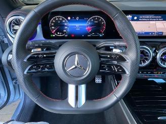 Mercedes Cla-klasse 180 SB AMG Line PANO/AHK/KAM/NAVI picture 22