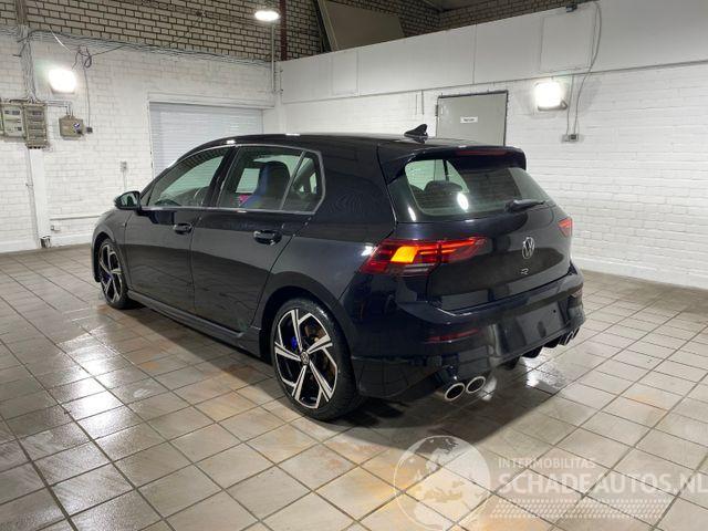 Volkswagen Golf R 4Motion